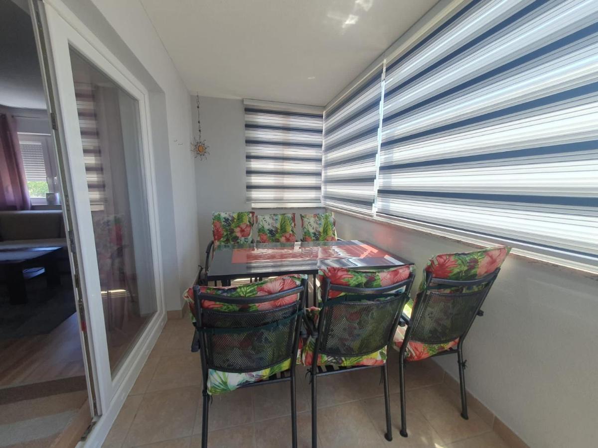Apartman Jaca Apartment Livno Exterior photo