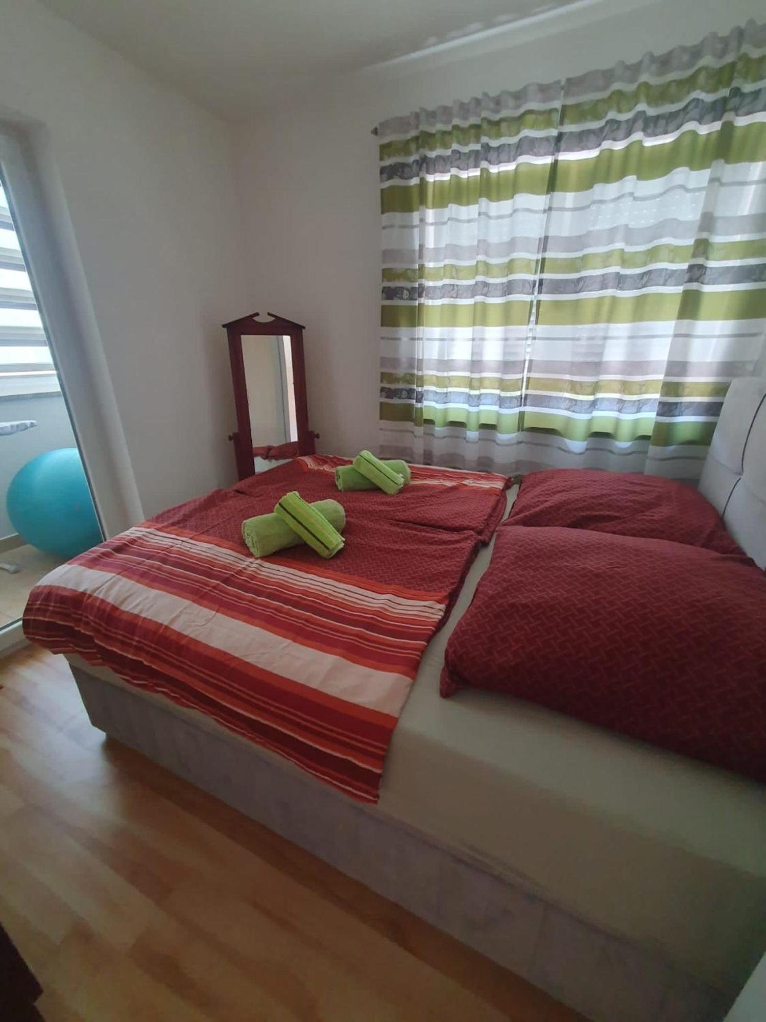 Apartman Jaca Apartment Livno Exterior photo